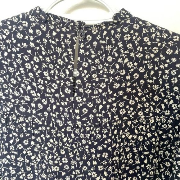 BNWT reformation rosemary top - Picture 2 of 6